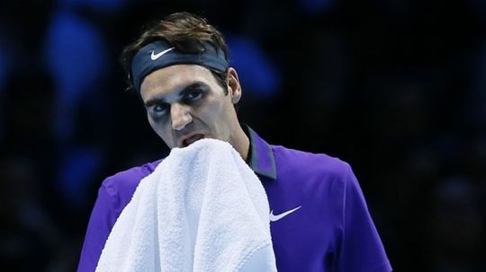Roger Federer počas finále proti Novakovi...