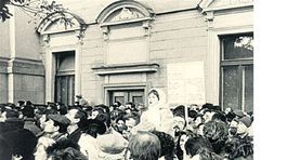 November 1989. Zhasli iskričky v škole, zažali sa v očiach