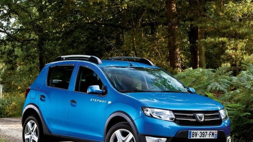 Verzia Stepway je v porovnaní s rovnako...