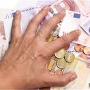 (typo - nepouzivat v orise) peniaze, euro, eurá, bankovky, mince, úver, hypotéka, splátka