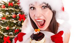 Ako si vianočné hodovanie užiť  tak, aby ste po sviatkoch zapli gombík na nohaviach?