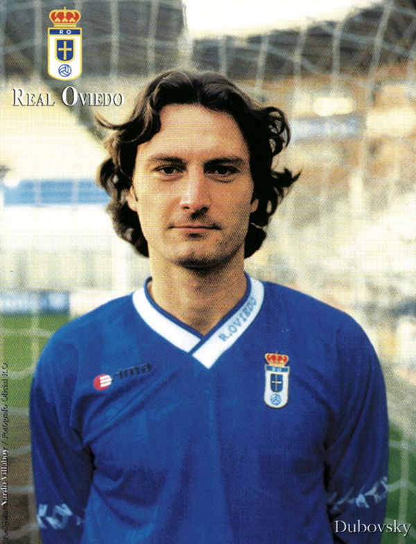 Peter Dubovský v drese Realu Oviedo.