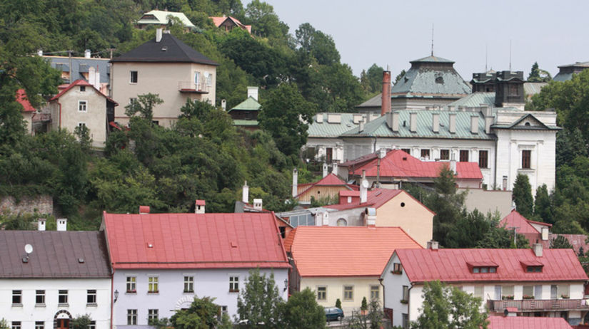 Banská Štaivnica, reality, bývanie
