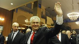 Prezidentské voľby v Česku vyhral Miloš Zeman