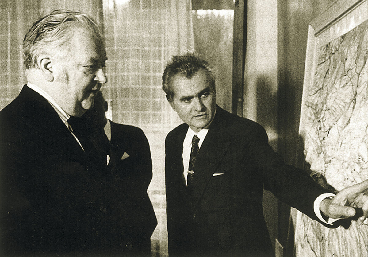 Vladimír Černušák (vpravo) a šéf MOV, írsky...
