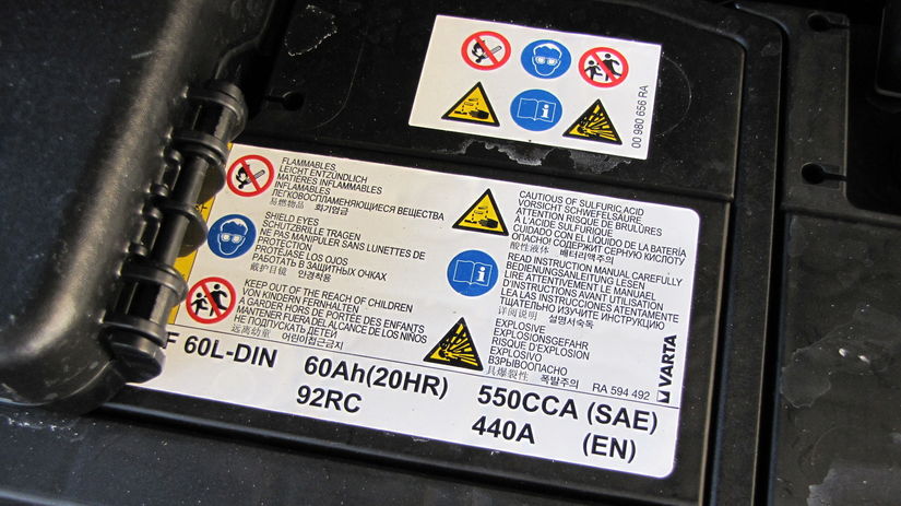 Obsluhu bohatej elektrickej výbavy zabezpečuje...