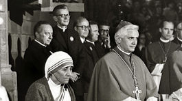 Benedikt XVI., Matka Tereza