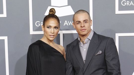 Speváčku Jennifer Lopezovú sprevádzal jej...