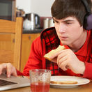 internet, závislosť, počítač, pc, deti, hranie hier, sociálne siete, facebook