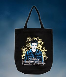 Taška s portrétom Edwarda Cullena.