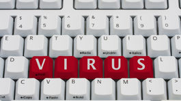 Počítače ohrozuje ďalšia závažná zraniteľnosť. Útočníci ich môžu na diaľku zašifrovať