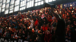 Hrozia aj zápasy bez divákov. SZĽH bude trestať vulgárne a rasistické pokriky 