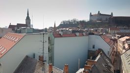 V Bratislave odstraňujú nelegálne bilbordy