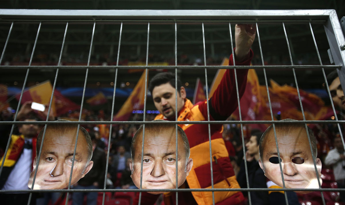 Fanúšik Galatasaraya Istanbul s podobizňami...