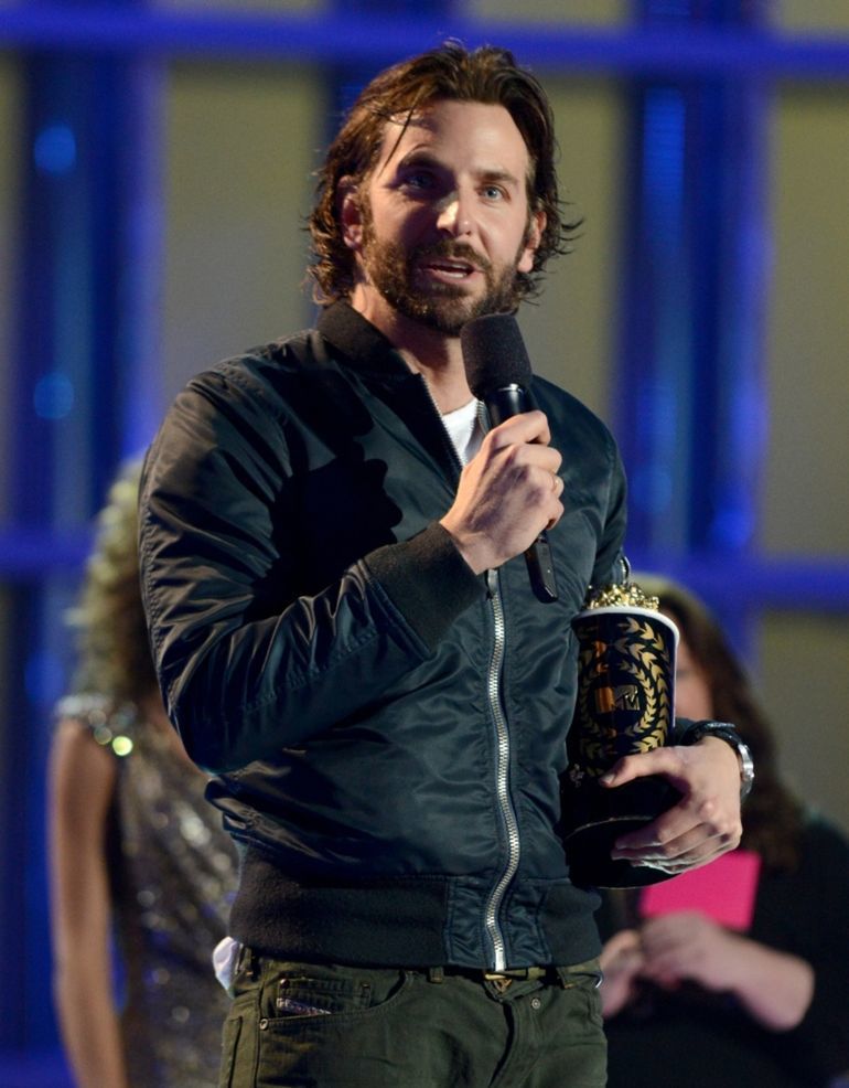 Herec Bradley Cooper si vyslúžil cenu za...