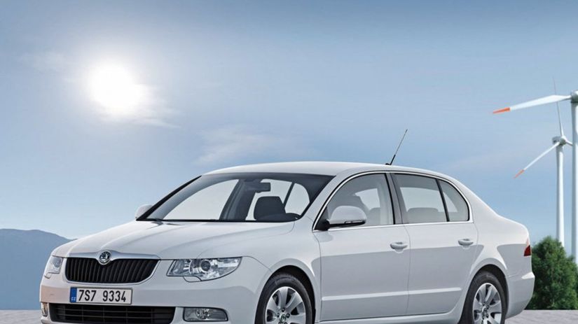 Pred faceliftom...Škoda Superb 2009