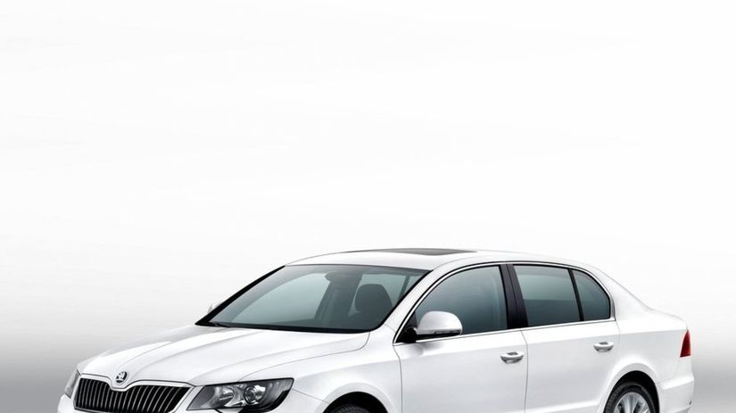 Po facelifte...Škoda Superb 2013