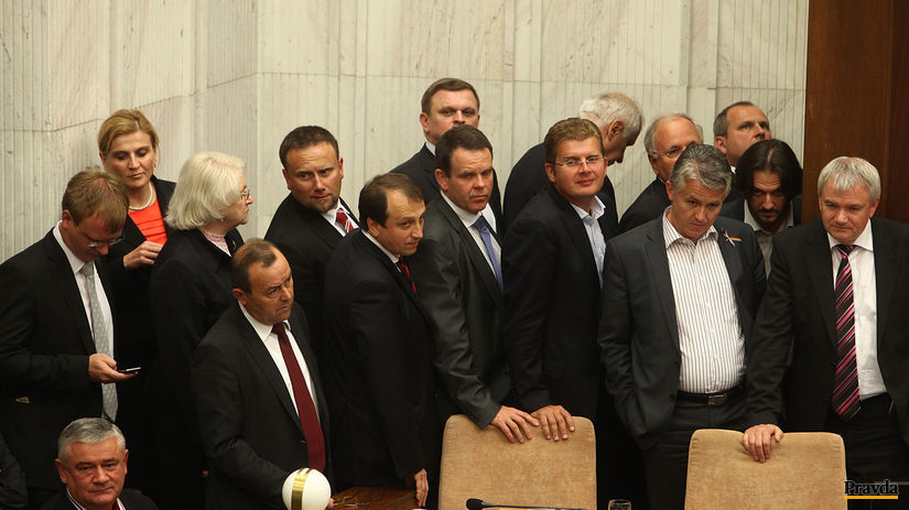 parlament, tajna volba prokuratora,
