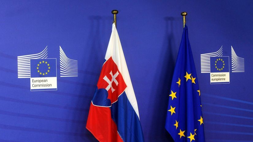 EÚ, Slovensko, vlajky