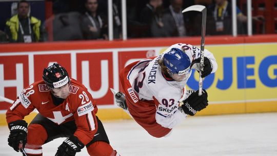 Česko, Švajčiarsko, Voráček,  Plüss