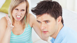 Chorobná žiarlivosť môže zabiť váš vzťah! Dopustíte to?