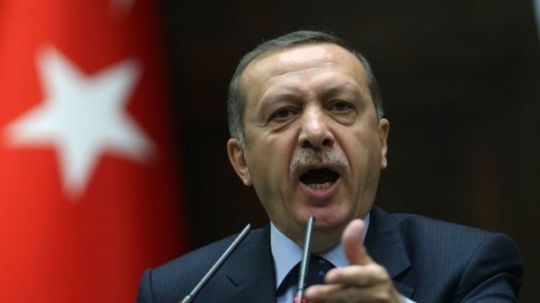Ignorujte iPhone. Erdogan žiada od Turkov bojkot elektroniky z USA