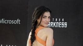 Kanadská herečka Nazeen Contractor.