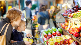 Ako si s Covid-19 poradí Londýn? 'Mravce' skupujú toaleťák, police sú prázdne