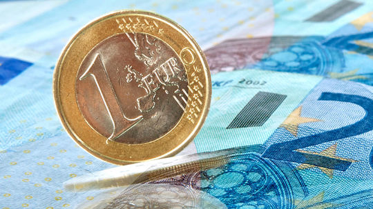 Kurz eura bude rásť, Trump nemá záujem o silný dolár