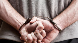 Nemecká polícia zadržala extrémistov, plánovali útoky na utečenecké centrá