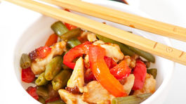 Zaočkovaní dostanú v reštauráciách lacnejšie jedlo, až o 20 percent