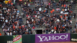 Yahoo už stráca aj poslednú dôveru. Neumožní prechod ku konkurencii