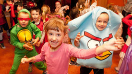 Deti v škôlkach pijú príliš veľa sladených nápojov, varuje Komora zubných lekárov