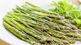 Druhy špargle a jej čistenie pred úpravou