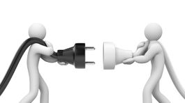 Rast cien elektriny na burze sa nezastavuje, domácnosti si zrejme priplatia