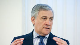 Termín brexitu sa môže odložiť len o niekoľko týždňov, povedal šéf europarlamentu Tajani