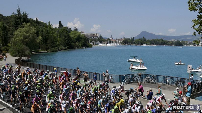 Cyklisti počas 20. etapy Tour de France.
