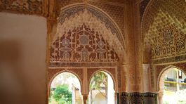 Komnaty ako z čipky.