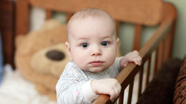 V zamknutom dome v okrese Komárno našli opustené bábätko