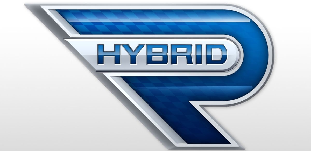 Toyota Yaris Hybrid-R