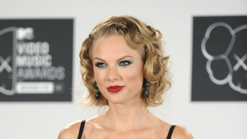 2013 MTV Video Music Awards, Taylor Swift