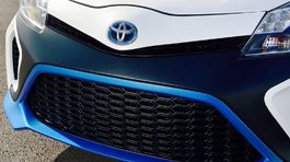 Toyota-Yaris Hybrid-R Concept 2013