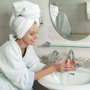 Kúpeľňa, žena, bývanie