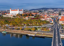 Bratislava, Most SNP, Bratislavský hrad