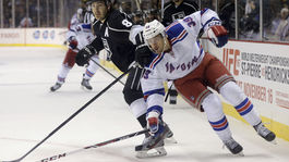 Hrivík v New Yorku Rangers skončil. Vráti sa do Európy?