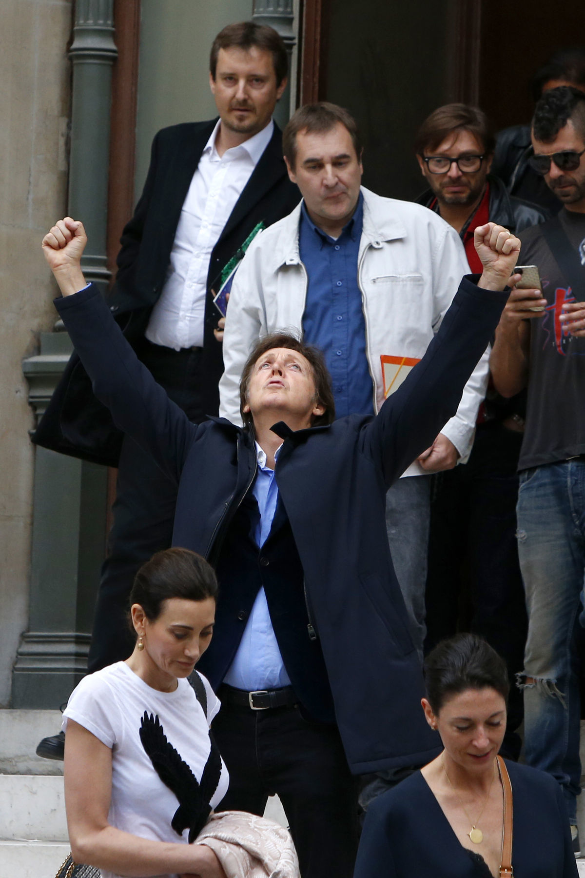 Sir Paul McCartney po odchode z prehliadky...