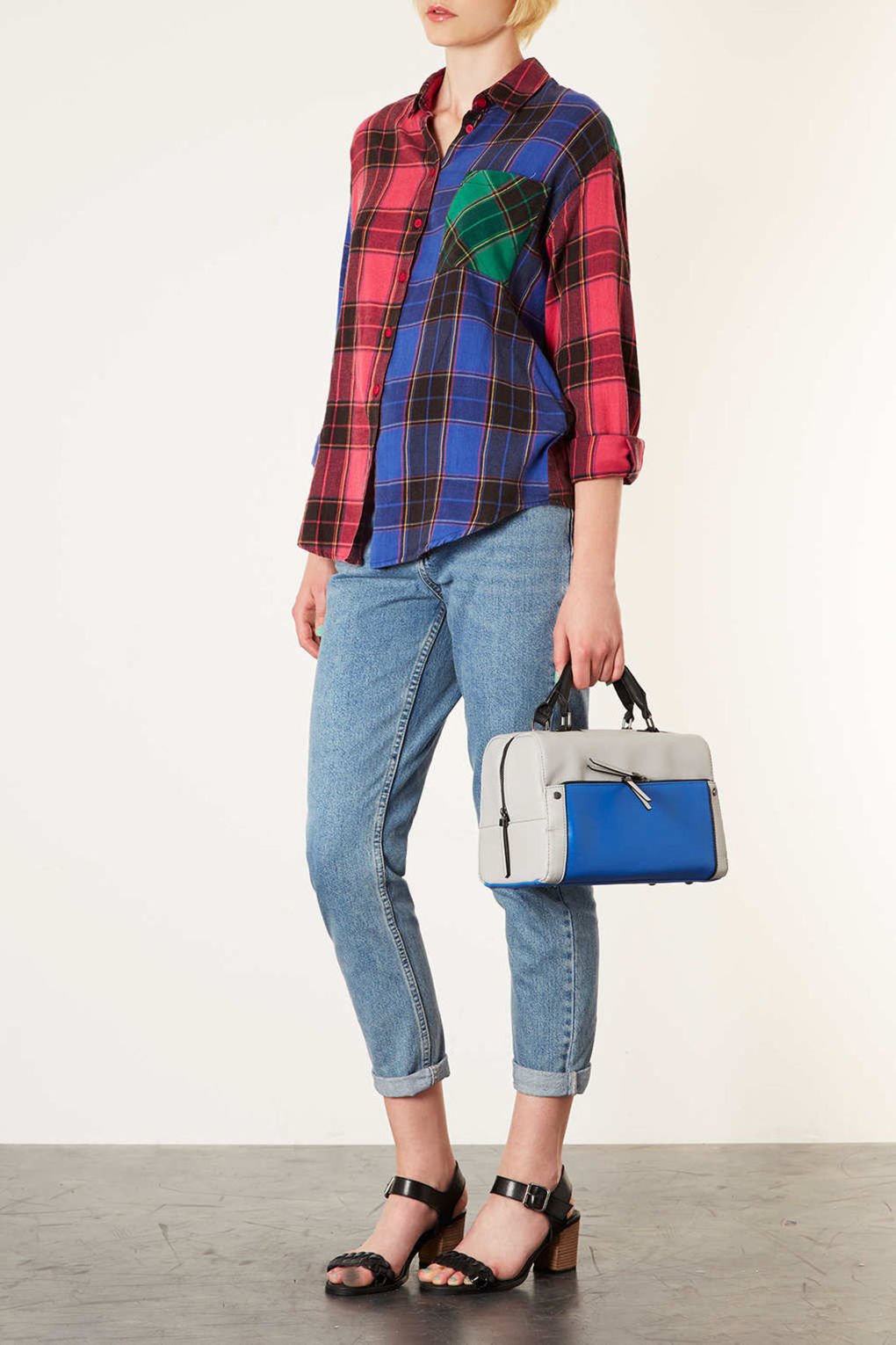 Modré panely a plochy sú v kurze - predáva...