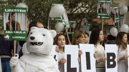 Ruský súd vraj nezrušil obvinenia aktivistov Greenpeace z pirátstva