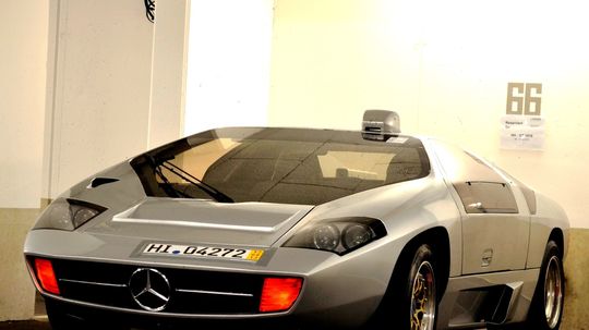 Mercedes-Benz CW 311