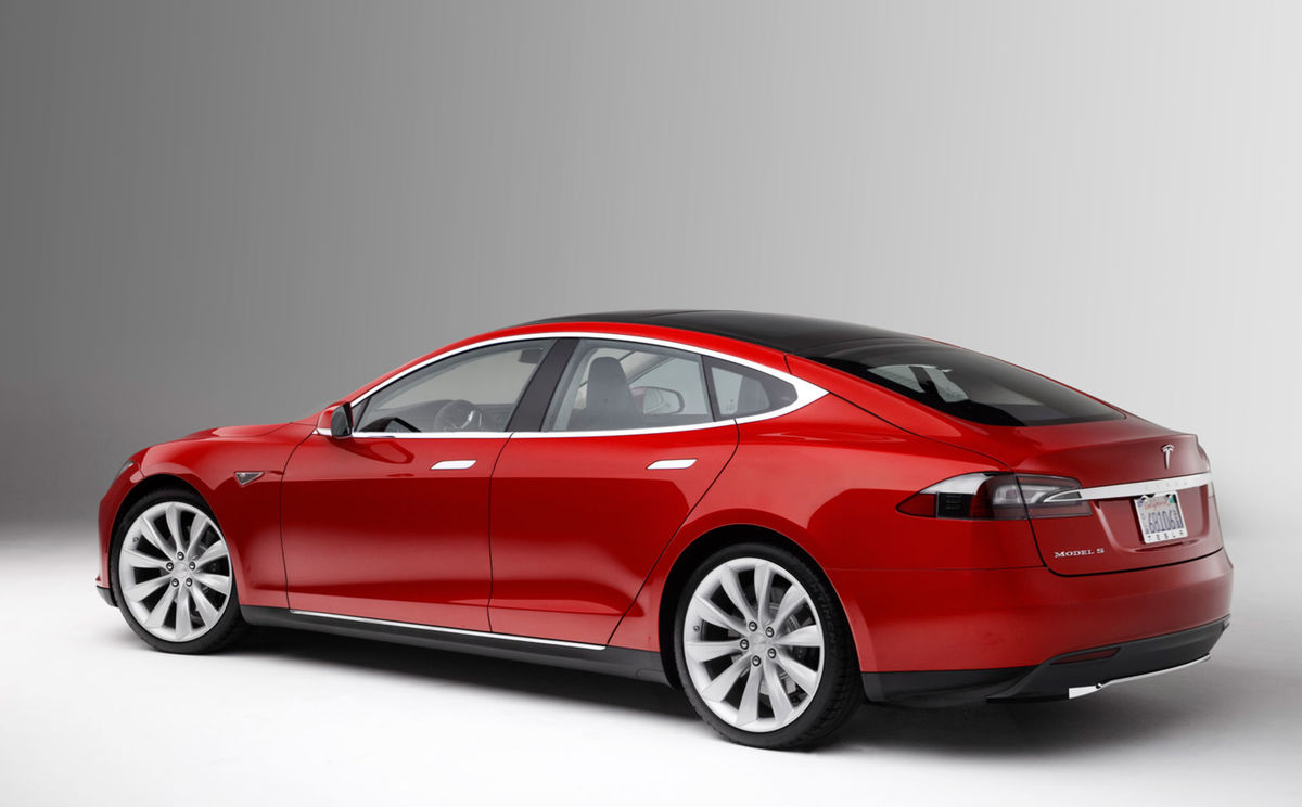 Tesla Model S.